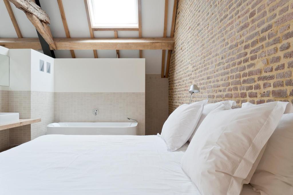 Cour 8 Lofts Guest House Maastricht Room photo