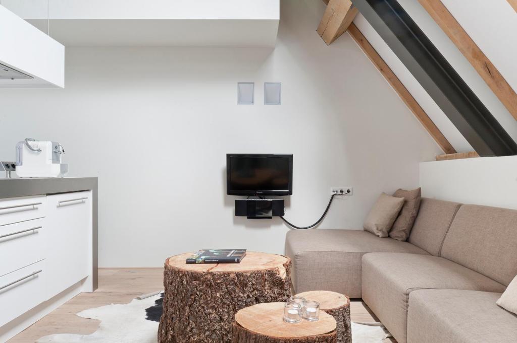Cour 8 Lofts Guest House Maastricht Room photo